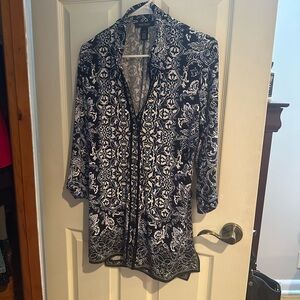 White House Black Market Navy & White Printed Tunic
